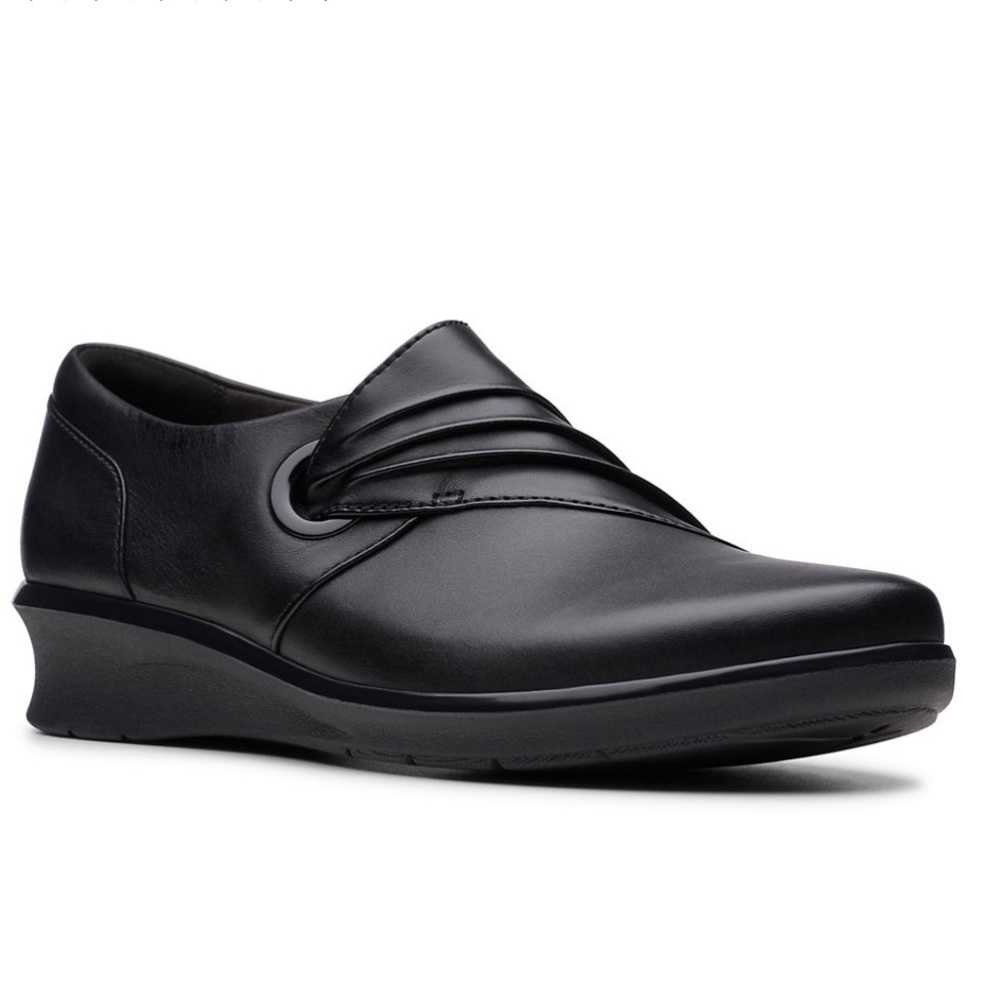 Clarks Hope Shine shoes